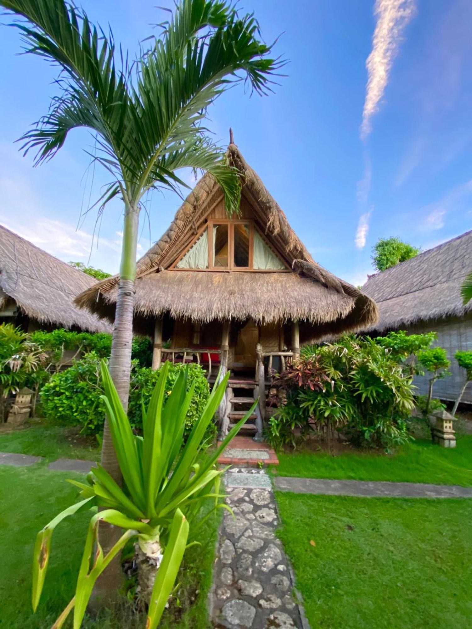 Flower Bud Bungalow Balangan Jimbaran  Bilik gambar