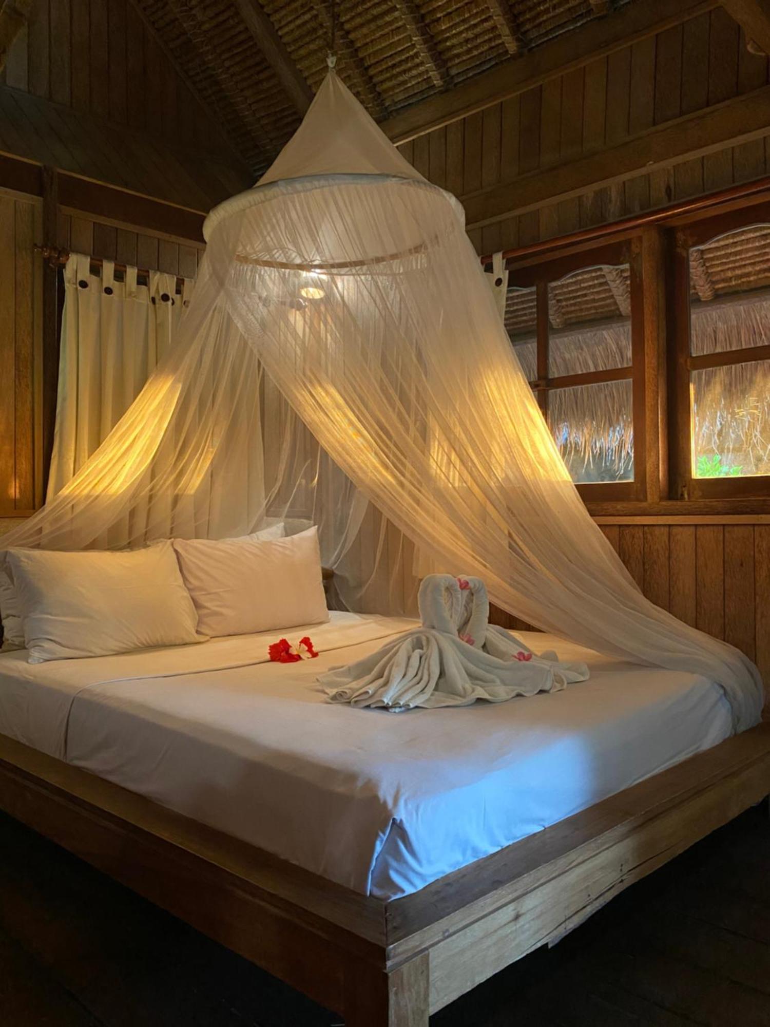 Flower Bud Bungalow Balangan Jimbaran  Bilik gambar